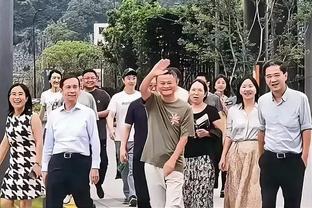 李璇：海港等6队争中超冠军，泰山若发挥亚冠下半场水准可夺冠