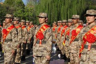 东体：马莱莱至少缺席接下来两轮联赛，申花或围绕谢鹏飞变阵